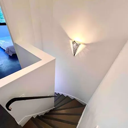 Spacieux Duplex Parisien Renove, Proche Tour Eiffel Exterior photo